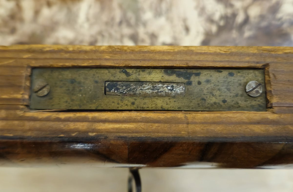 Buffet a doucine / Commode époque Restauration en noyer – XIXe siècle -photo-5