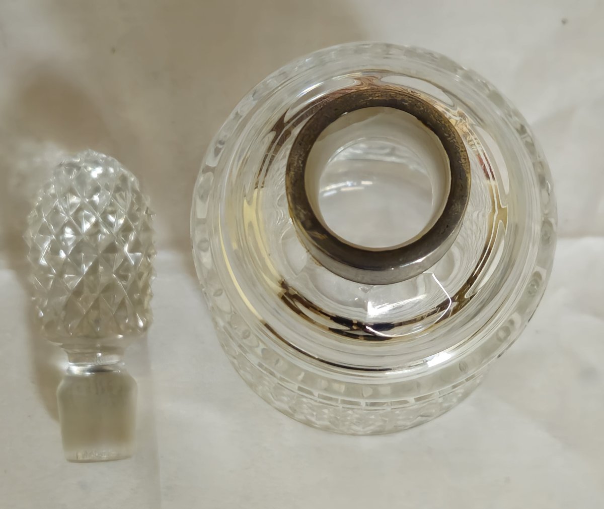 Cut Crystal Whisky Decanter With Stopper, Baccarat / Le Creusot Style-photo-4