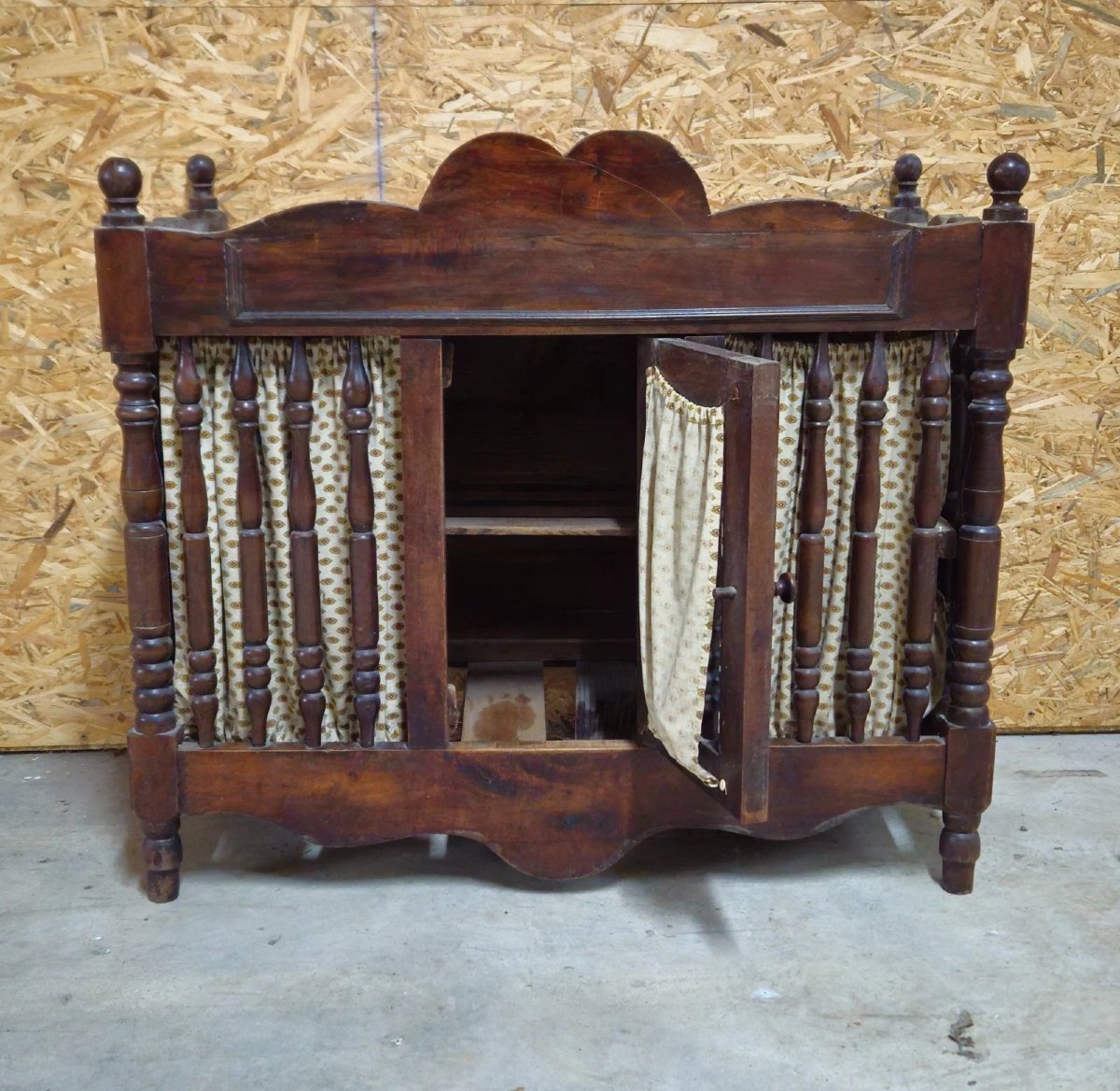 Pannetiére / meuble d’appoint a suspendre / noyer / XVIIIeme  -photo-4