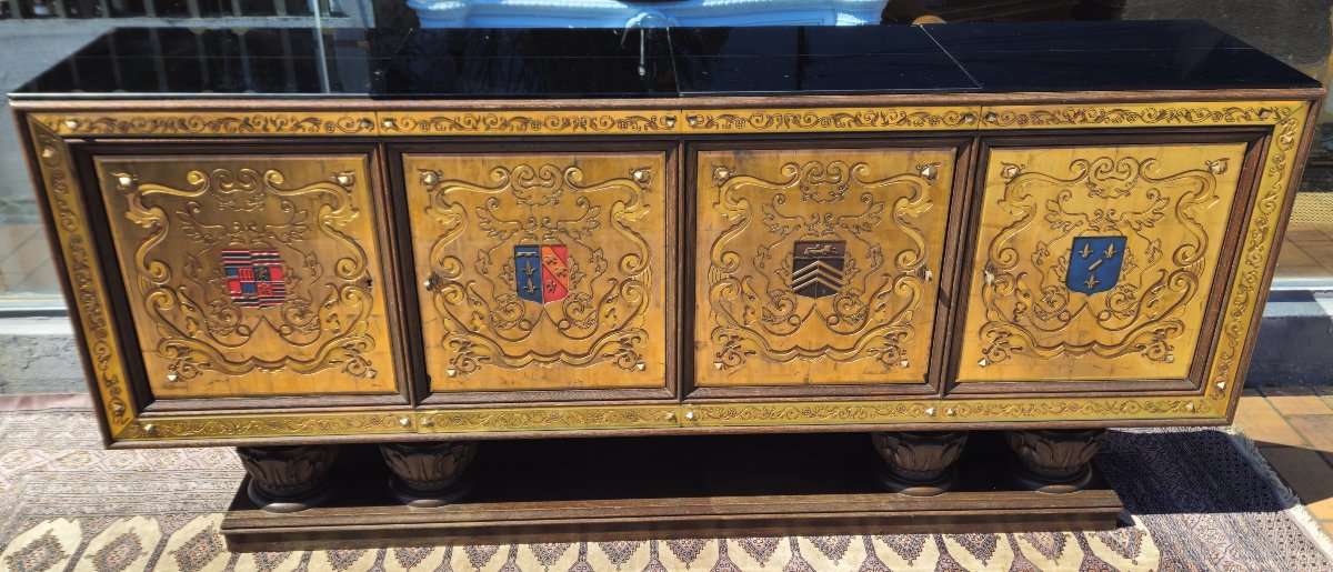 Important buffet en enfilade époque Art Déco en verre gravé polychrome a décor héraldique -photo-4