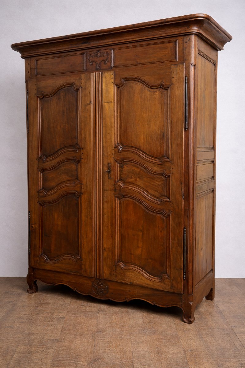 Louis XV Period Cabinet In Solid Walnut-photo-1