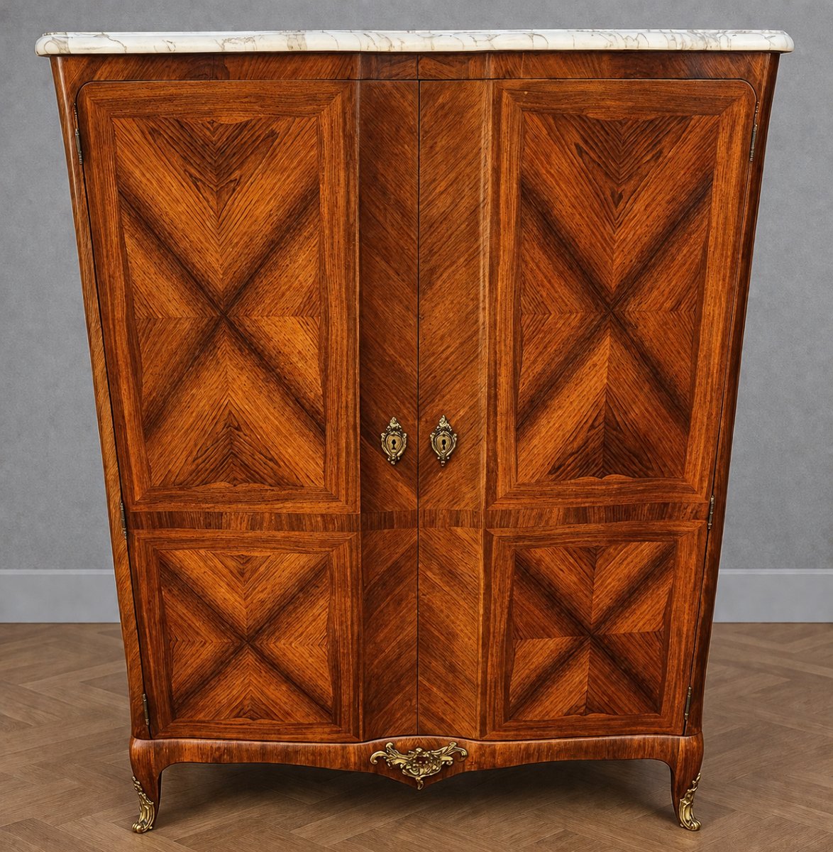 Buffet haut galbé en marqueterie – style Transition Louis XV / Louis XVI -photo-1