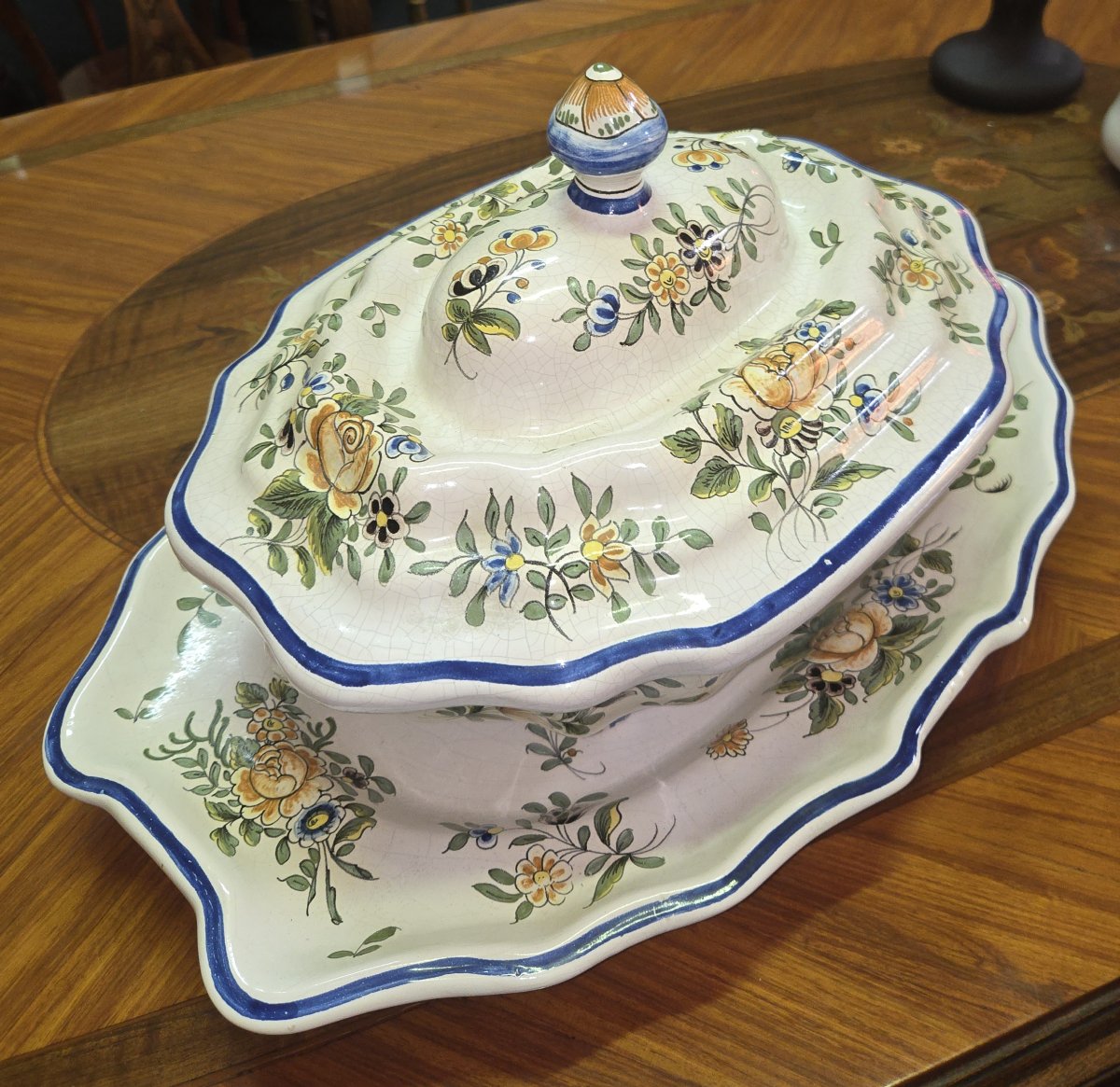 Huge Antique Earthenware Soup Tureen - Floral Design - With Matching Tray-photo-3