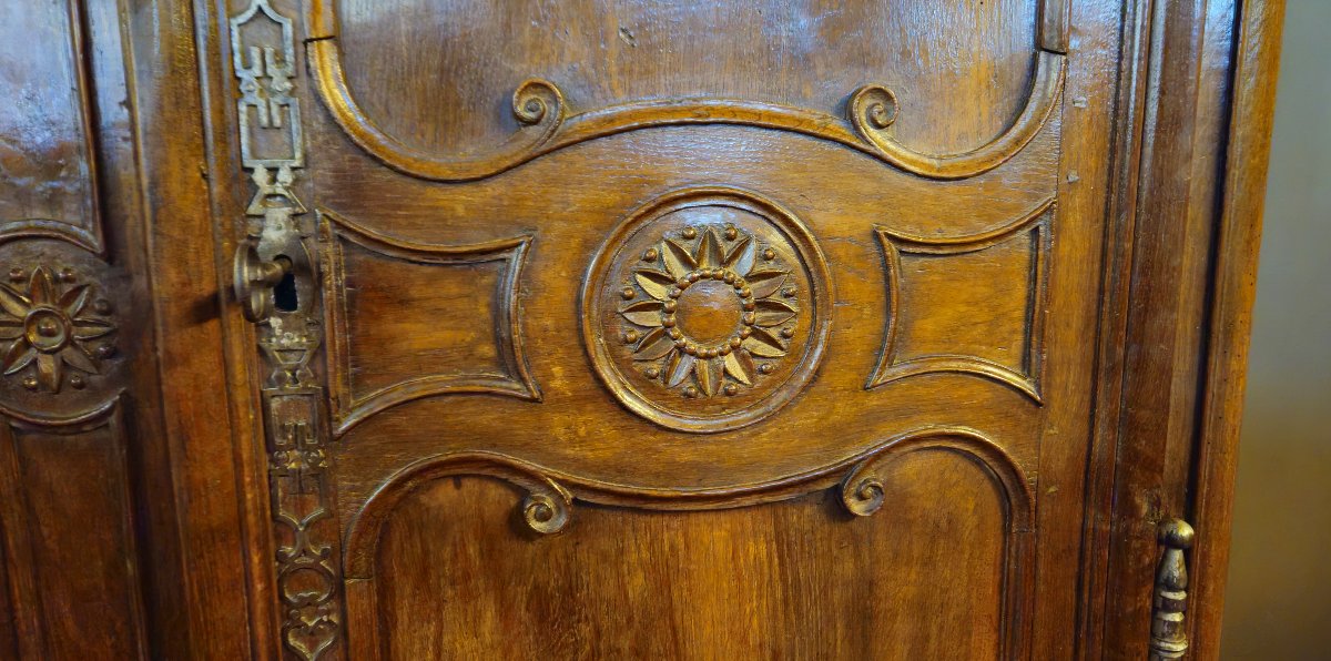 Importante armoire d’époque Louis XV en noyer massif -photo-6