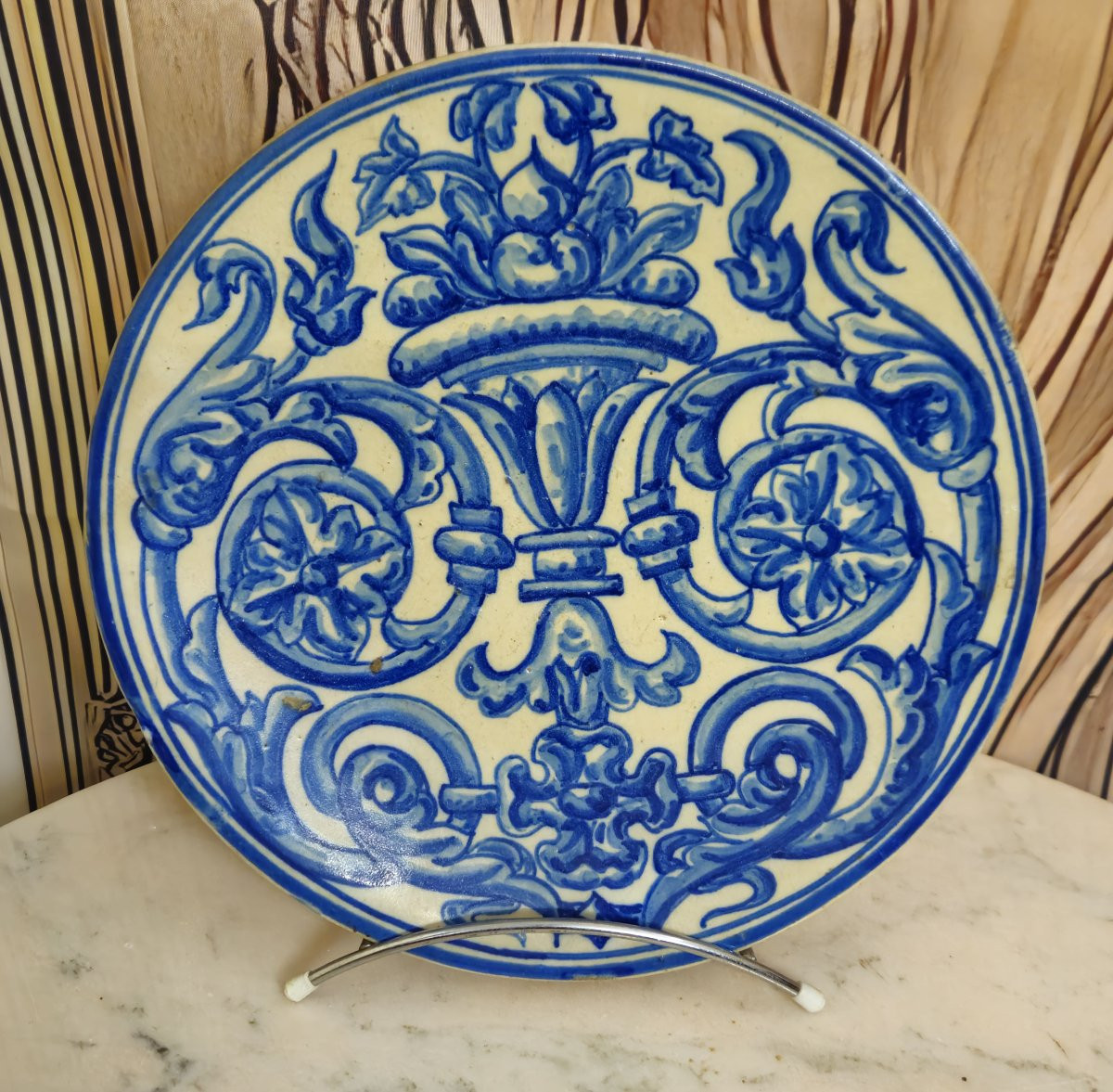 Assiette en faïence espagnole à décor bleu – XIXe siècle    -photo-1