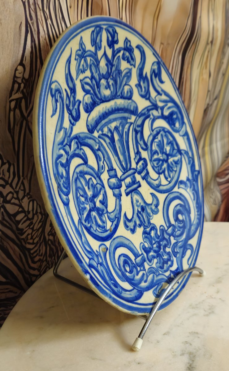 Assiette en faïence espagnole à décor bleu – XIXe siècle    -photo-3