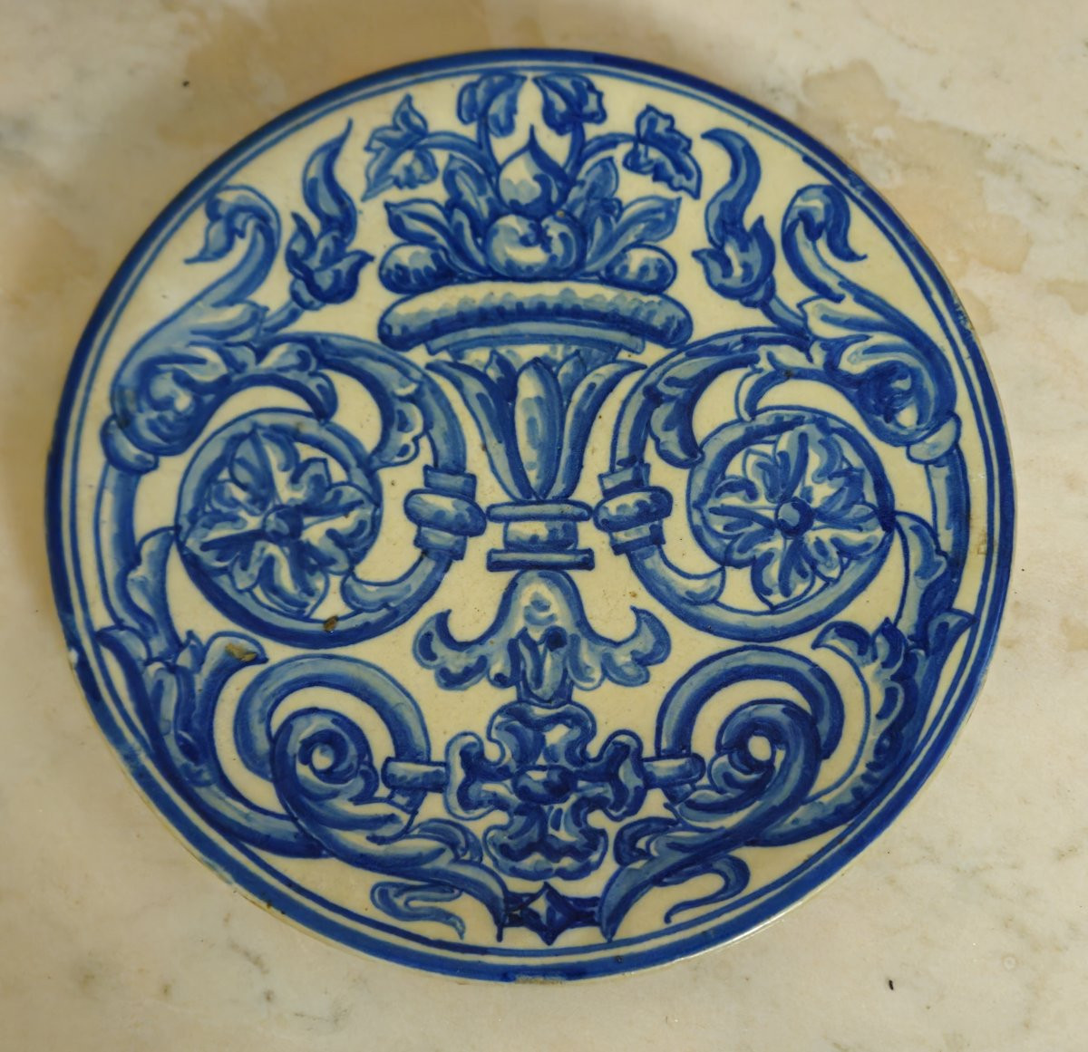 Assiette en faïence espagnole à décor bleu – XIXe siècle    -photo-4