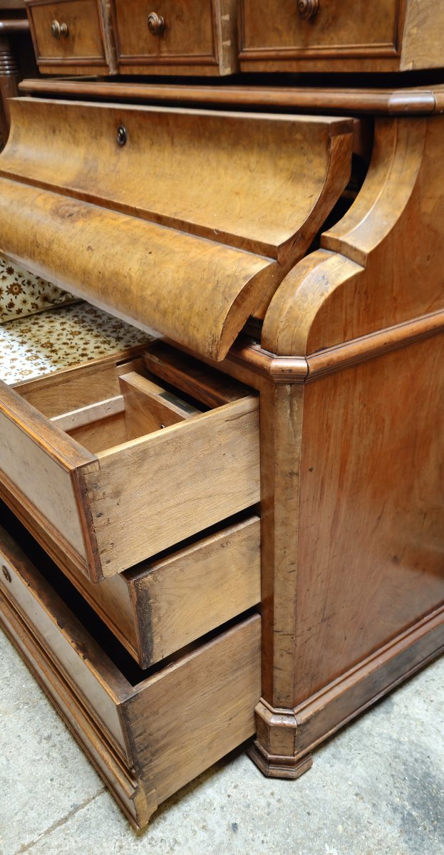 Commode Secrétaire en noyer avec étagère sculptée – époque Louis Philippe-photo-4