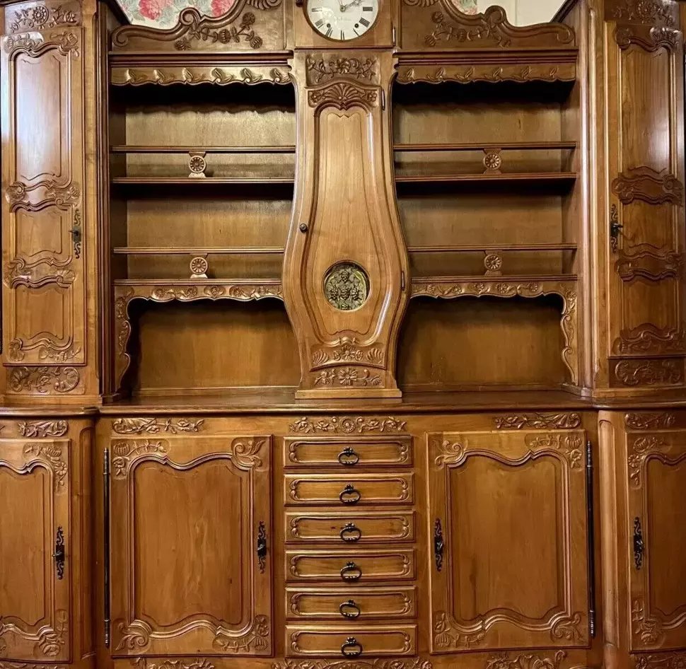 Large Curved Louis XV Two-piece Buffet In Cherry Wood With Built-in Clock-photo-6