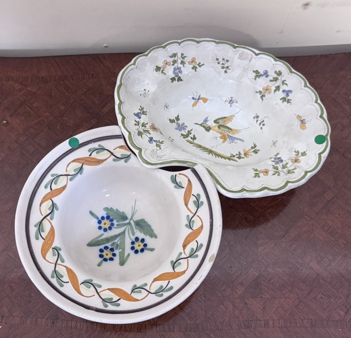 Deux plats à barbe en faïence – Moustiers et Est de la France – XIXe siècle -photo-7