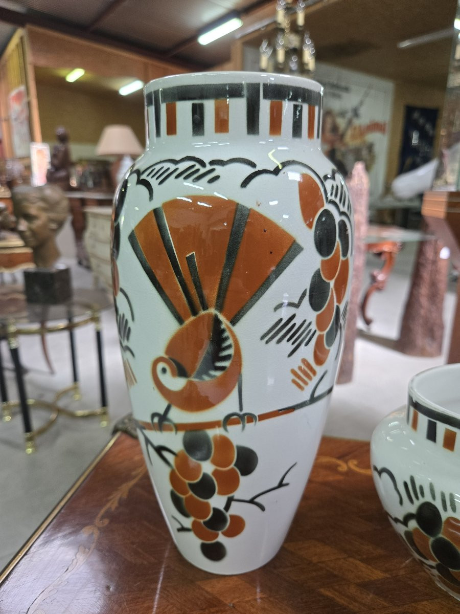 Set With Two Vases And A Centerpiece In Lunéville Earthenware-photo-7