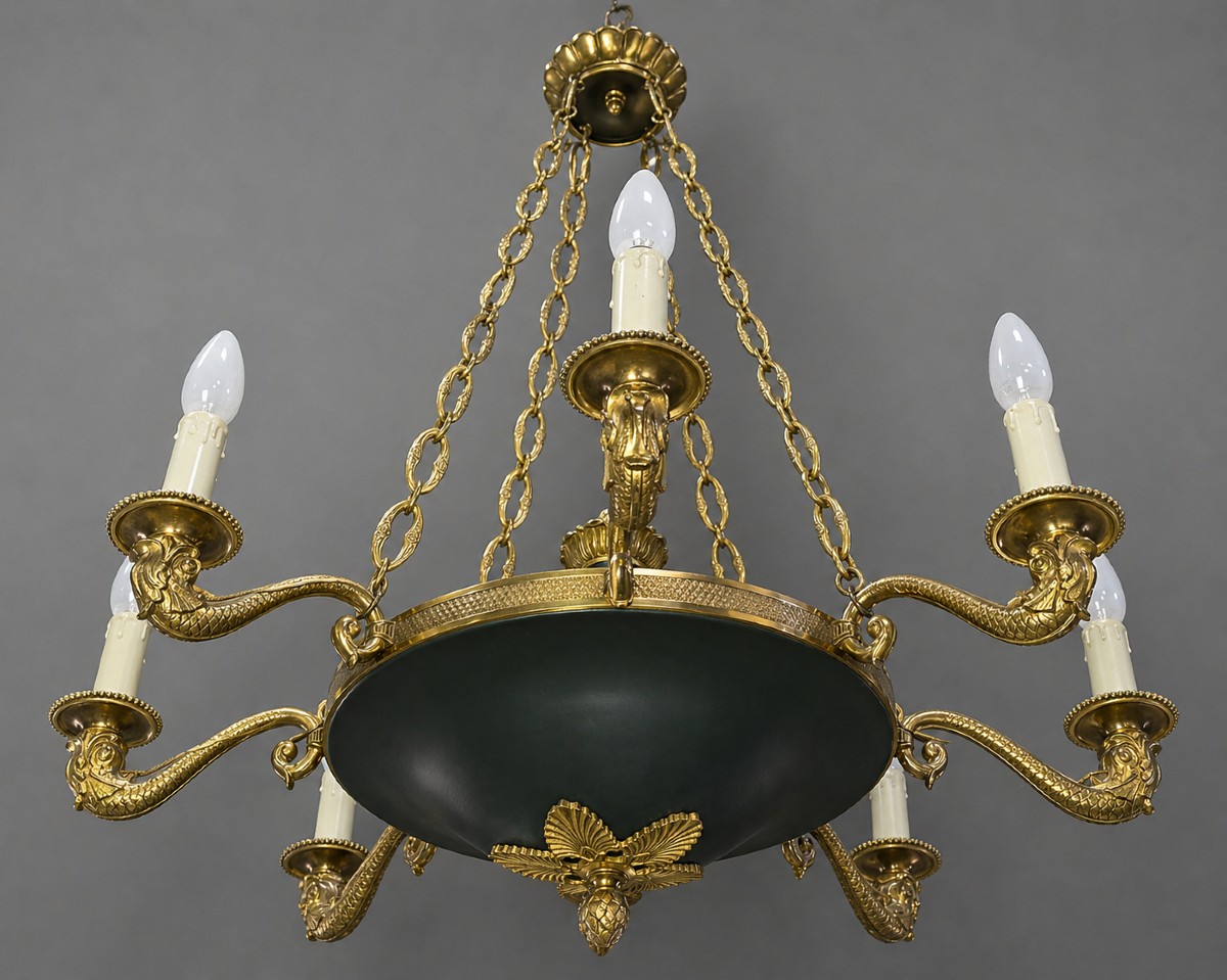 Empire-style Chandelier In Chased And Gilded Bronze