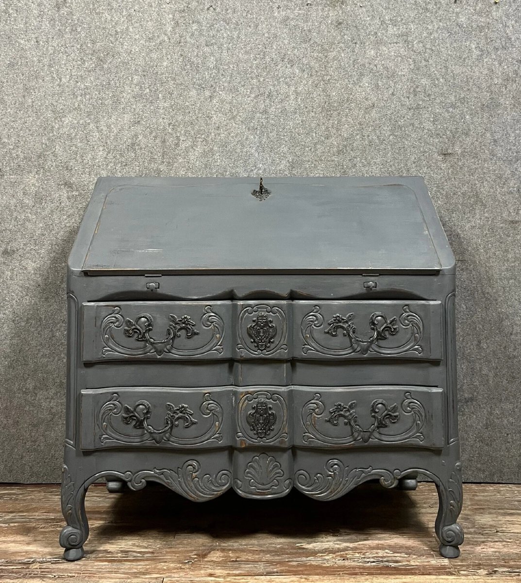 Commode scriban balbée de style Louis XV -photo-1