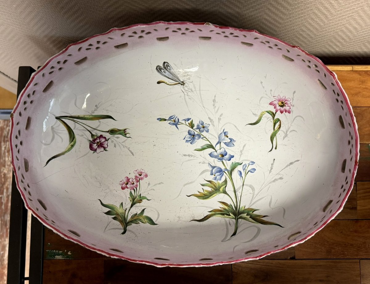 Saint Clément: Large Polychrome Openwork Earthenware Centerpiece Or Oval Planter-photo-4