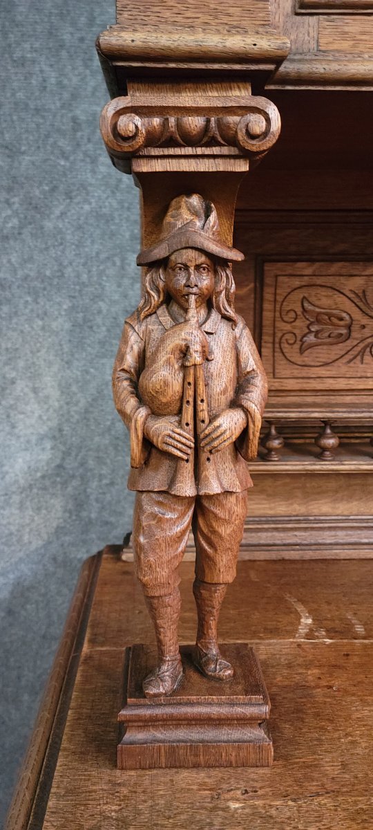 Important Pair Of Richly Carved Renaissance-style Two-body Sideboards-photo-3