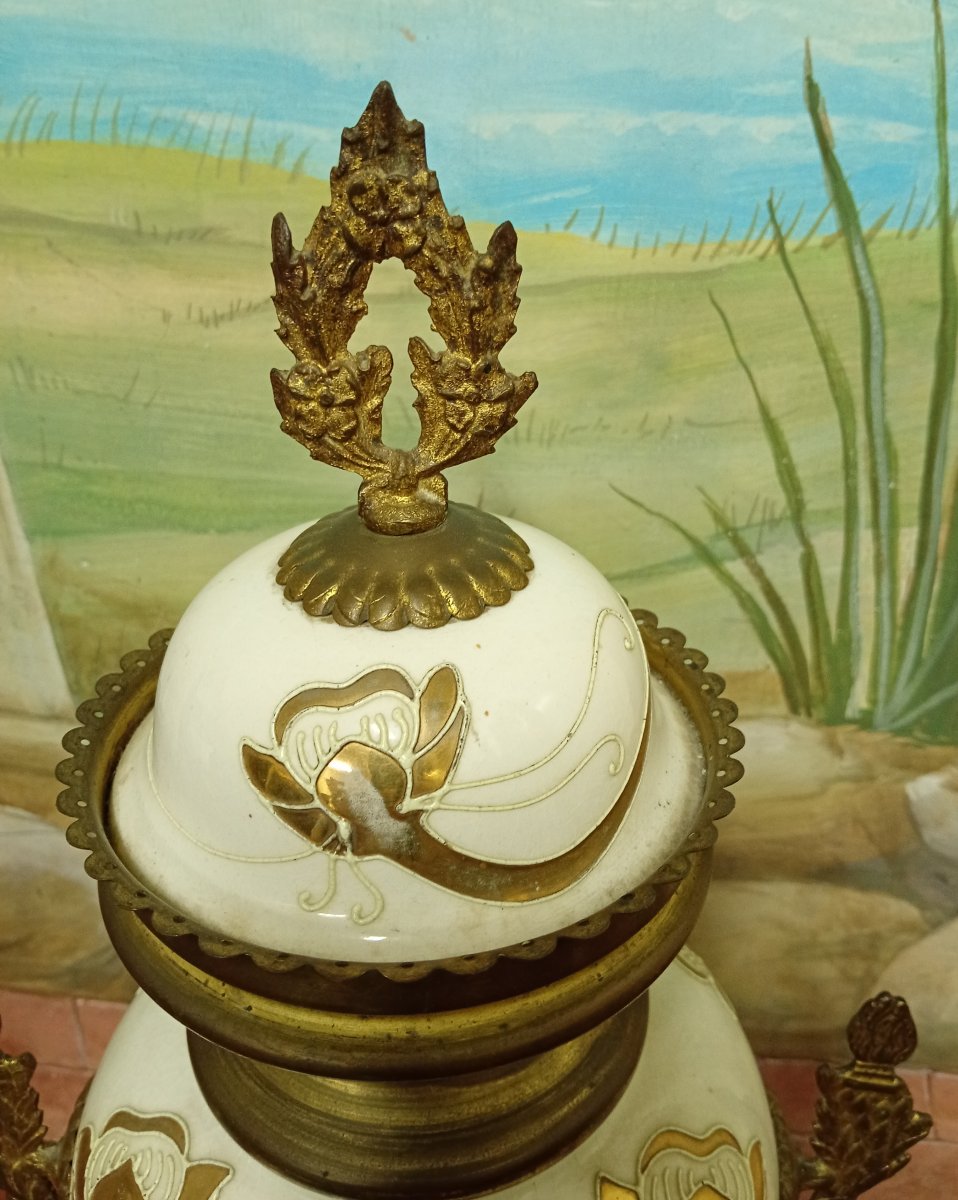 Large Art Nouveau Clock In Gilt Bronze And Regule And Porcelain-photo-8