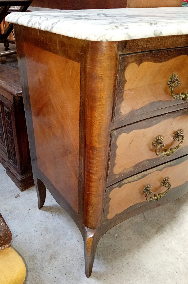 Commode galbée Louis XV en marqueterie – dessus marbre – époque XIXe  -photo-4
