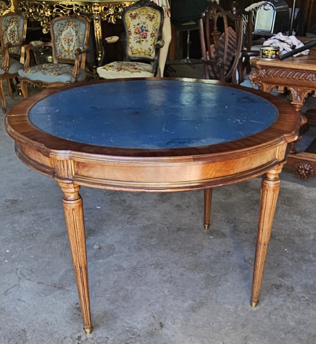 Louis XVI Style Circular Games Table Or Pedestal Table With Leaves-photo-1