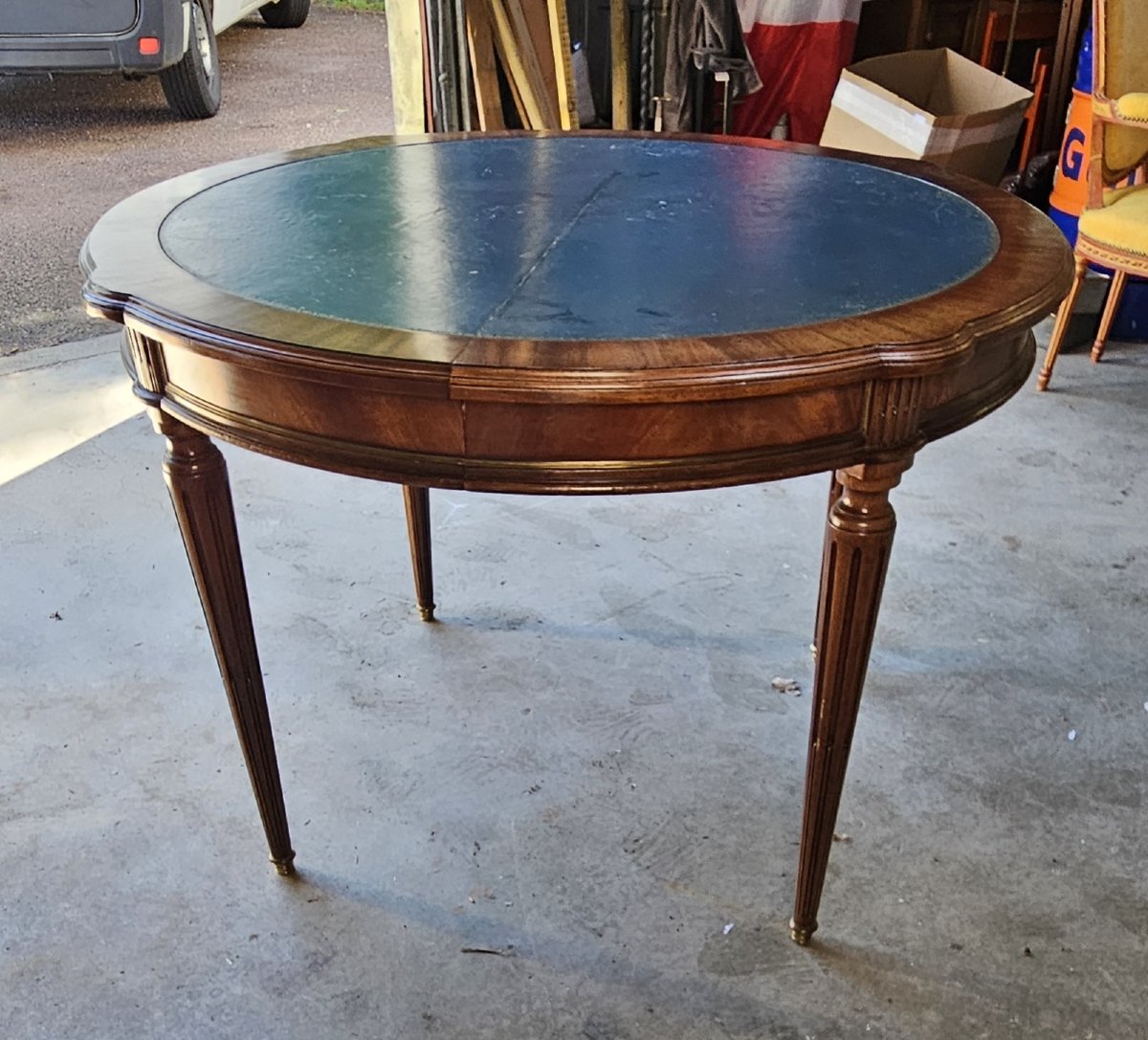 Louis XVI Style Circular Games Table Or Pedestal Table With Leaves-photo-3
