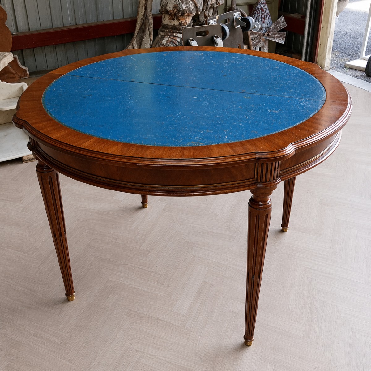 Louis XVI Style Circular Games Table Or Pedestal Table With Leaves