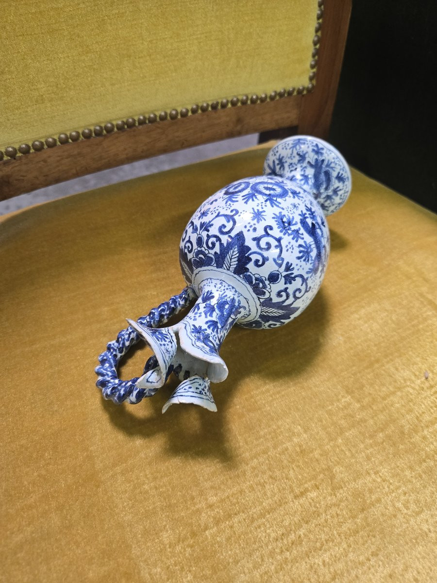 Aiguière en faïence fine à décor bleu et blanc, travail du XIXe siècle -photo-4