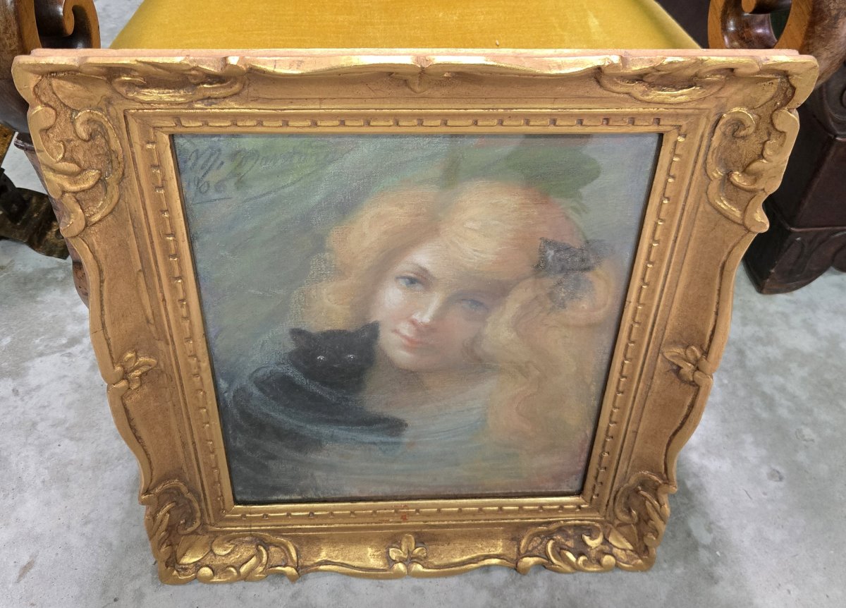 Portrait au pastel daté 1906, représentant une jeune femme Rousse et chat noir -photo-3