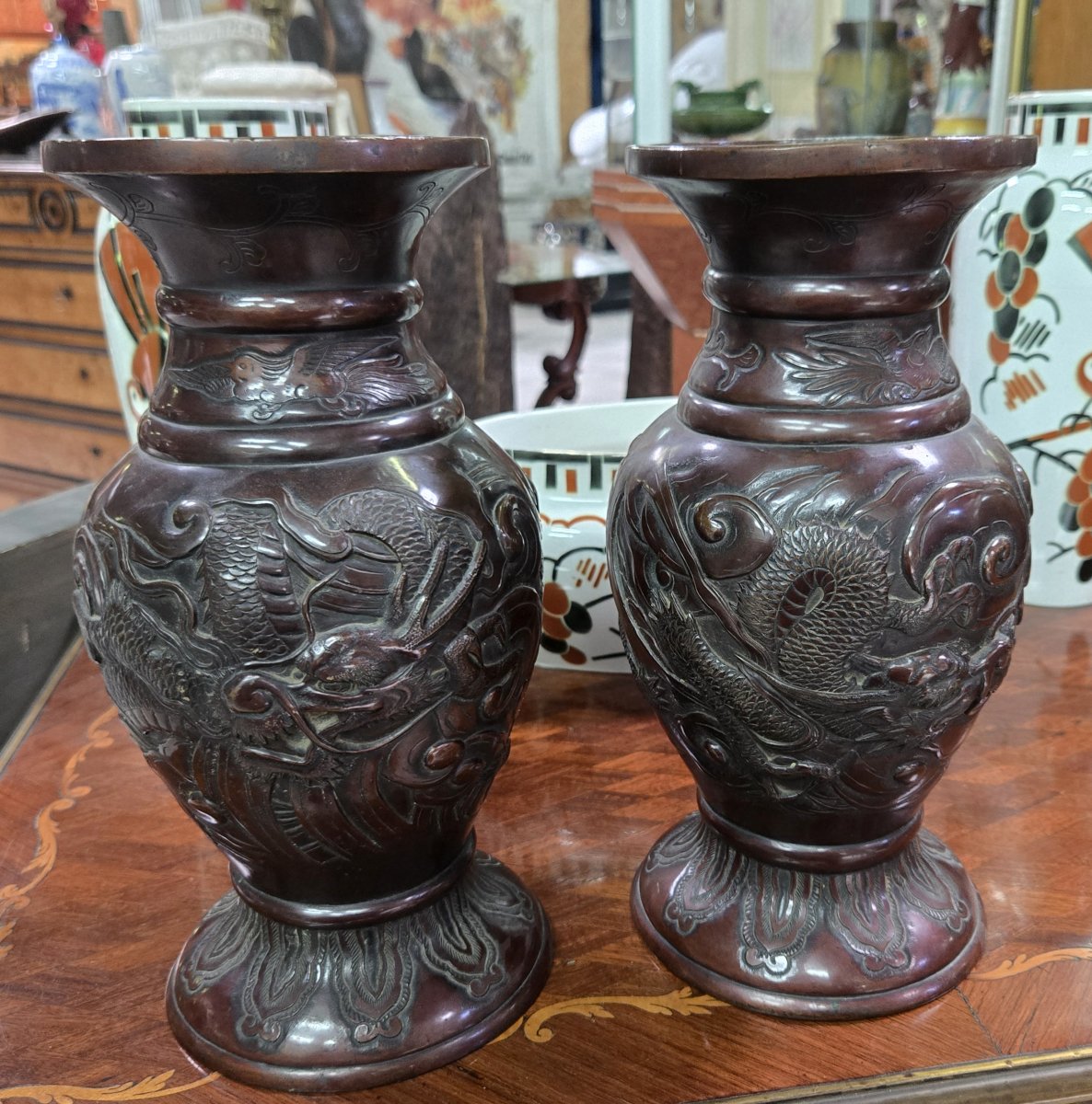 Pair Of Japanese Vases In Patinated Bronze, Decorated In High Relief With Dragons-photo-1