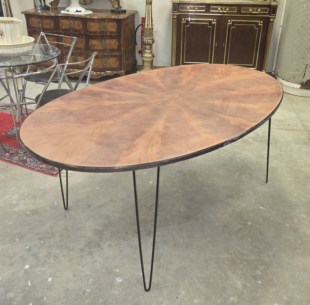 Grande table de salle à manger ovale – Design de Jacobsen XXe siècle  -photo-5