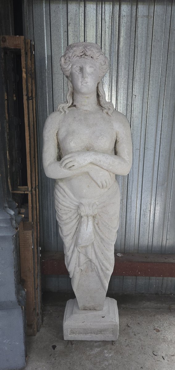 Large Garden Statue In Reconstituted Stone - Antique-style Female Figure-photo-2