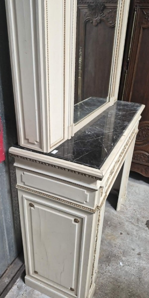 Importante cheminée de style Louis XVI, avec son trumeau le tout en bois laqué rechampi or  -photo-4