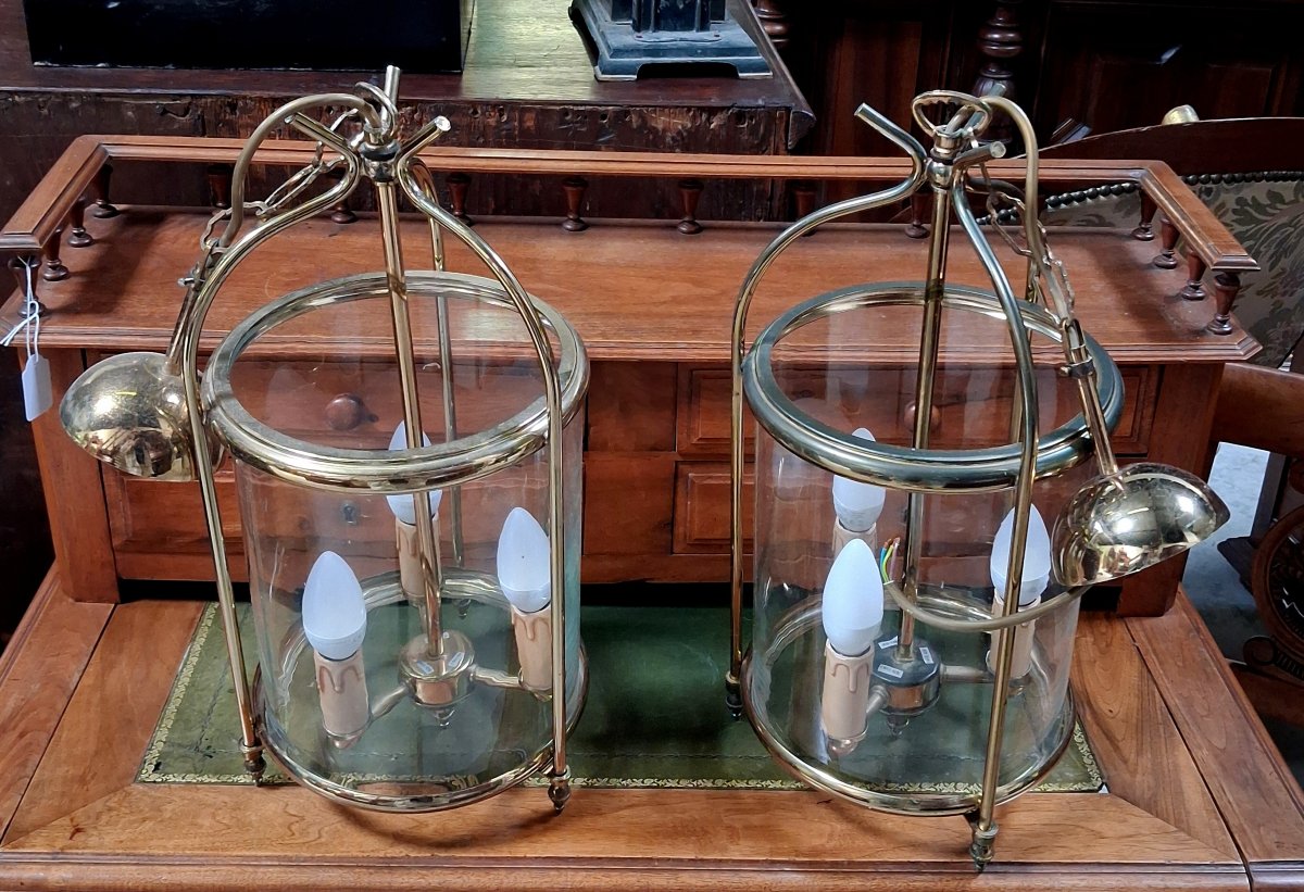 Paire de lanternes suspendues en laiton poli et verre cylindrique-photo-2