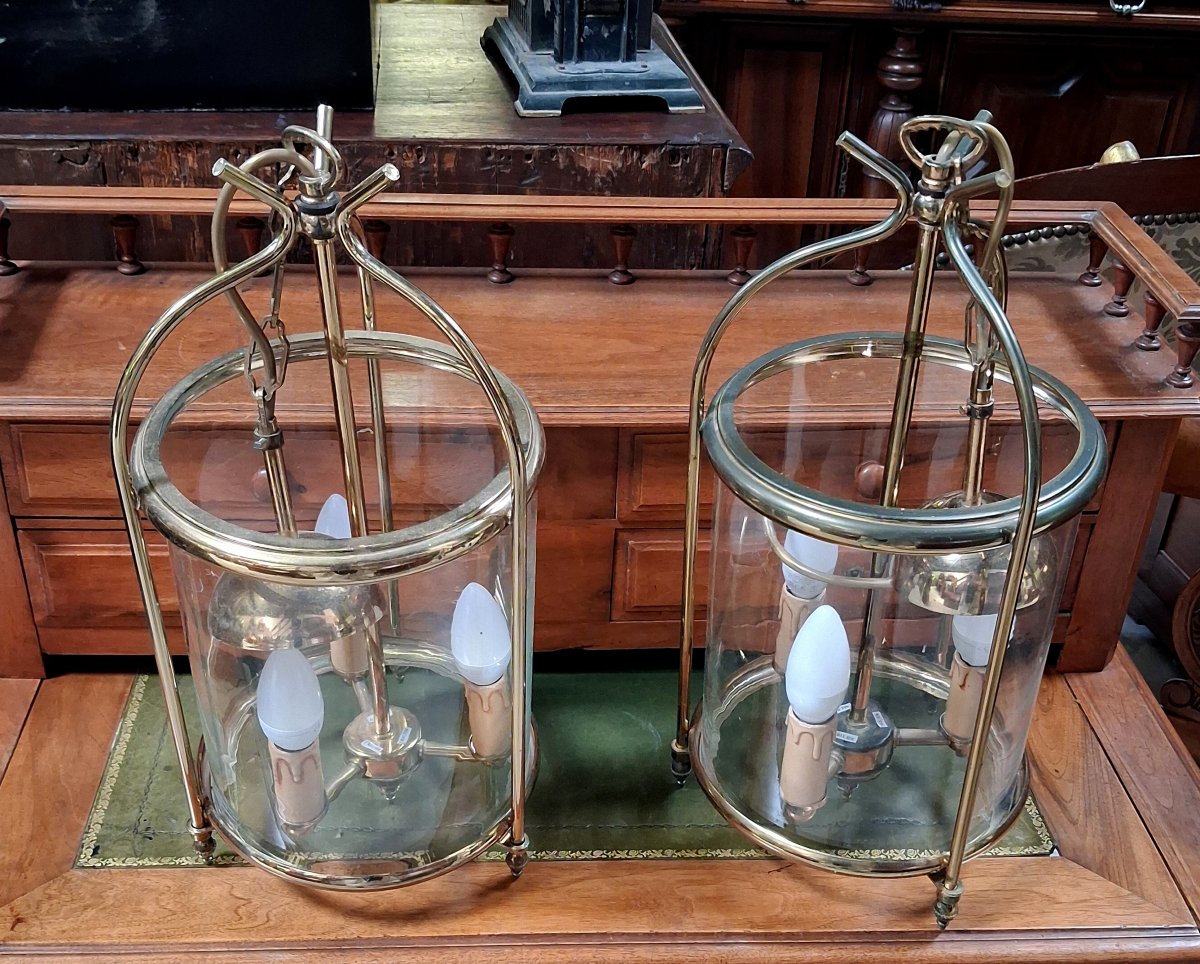 Paire de lanternes suspendues en laiton poli et verre cylindrique-photo-3