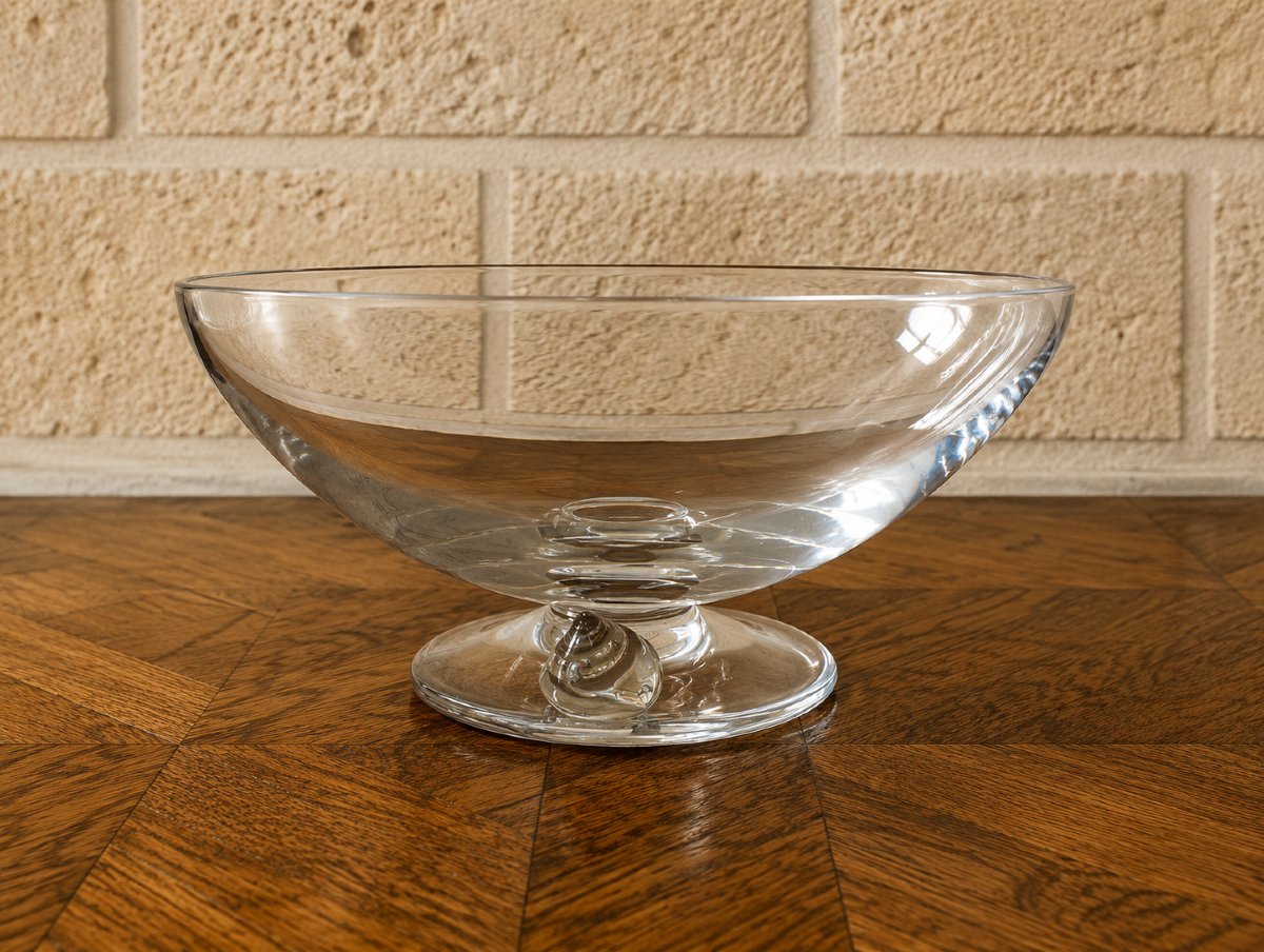 Daum: Snail-shaped Glassware Made Of Clear Crystal And Glass Paste