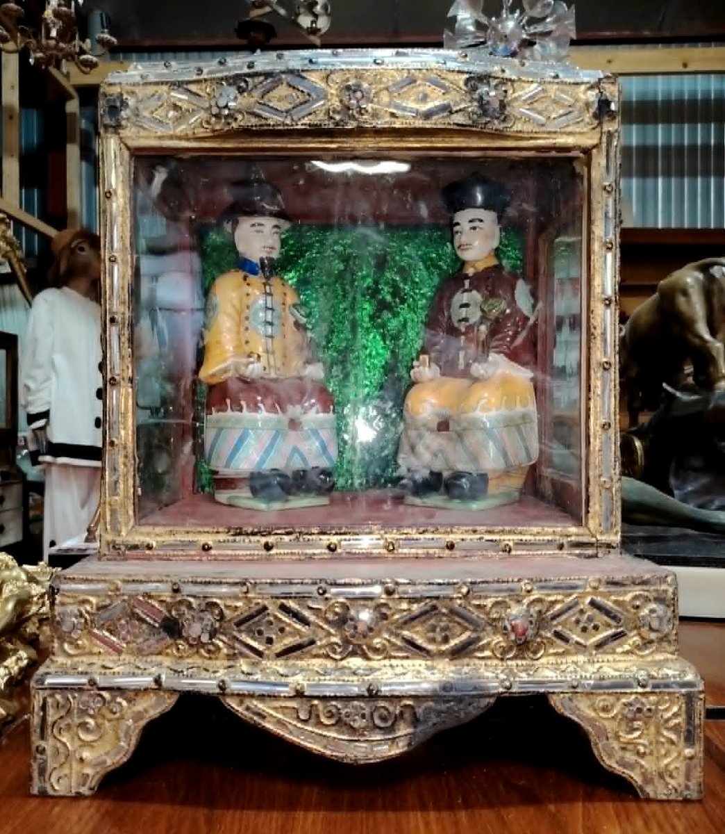 Asie XIXeme : Temple Birman en bois et métal doré-photo-2