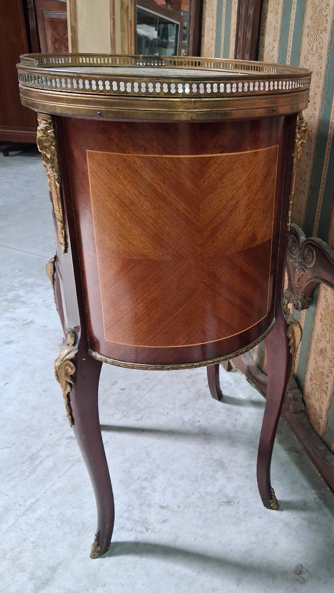 Commode de Dame demi-lune de style Louis XV en marqueterie et bronze doré-photo-2