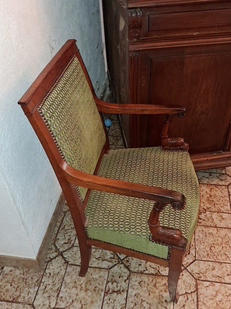 Fauteuil Empire aux dauphins En Acajou, Accotoirs à Consoles Sculptées-photo-1