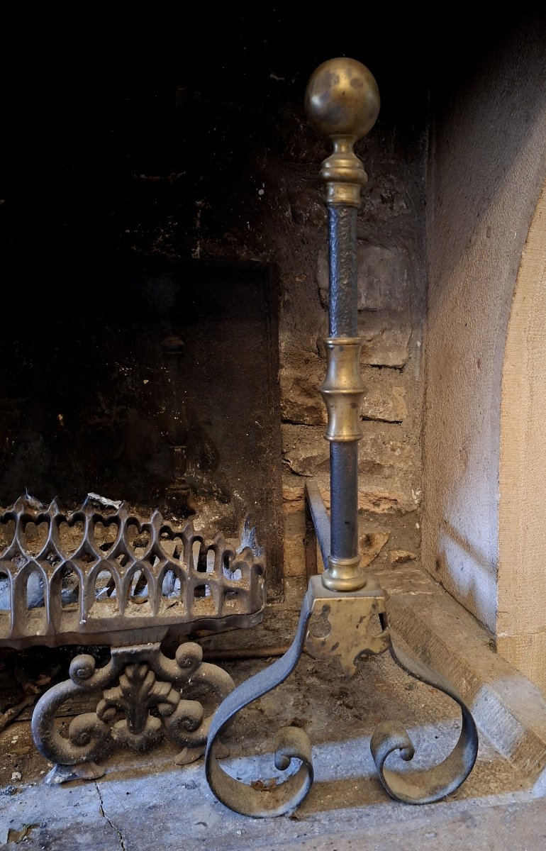 Paire De Chenets En Fer Forgé Et Laiton Avec Porte-Bûches De Cheminée, XIXe Siècle-photo-3