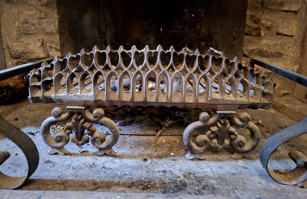 Paire De Chenets En Fer Forgé Et Laiton Avec Porte-Bûches De Cheminée, XIXe Siècle-photo-2
