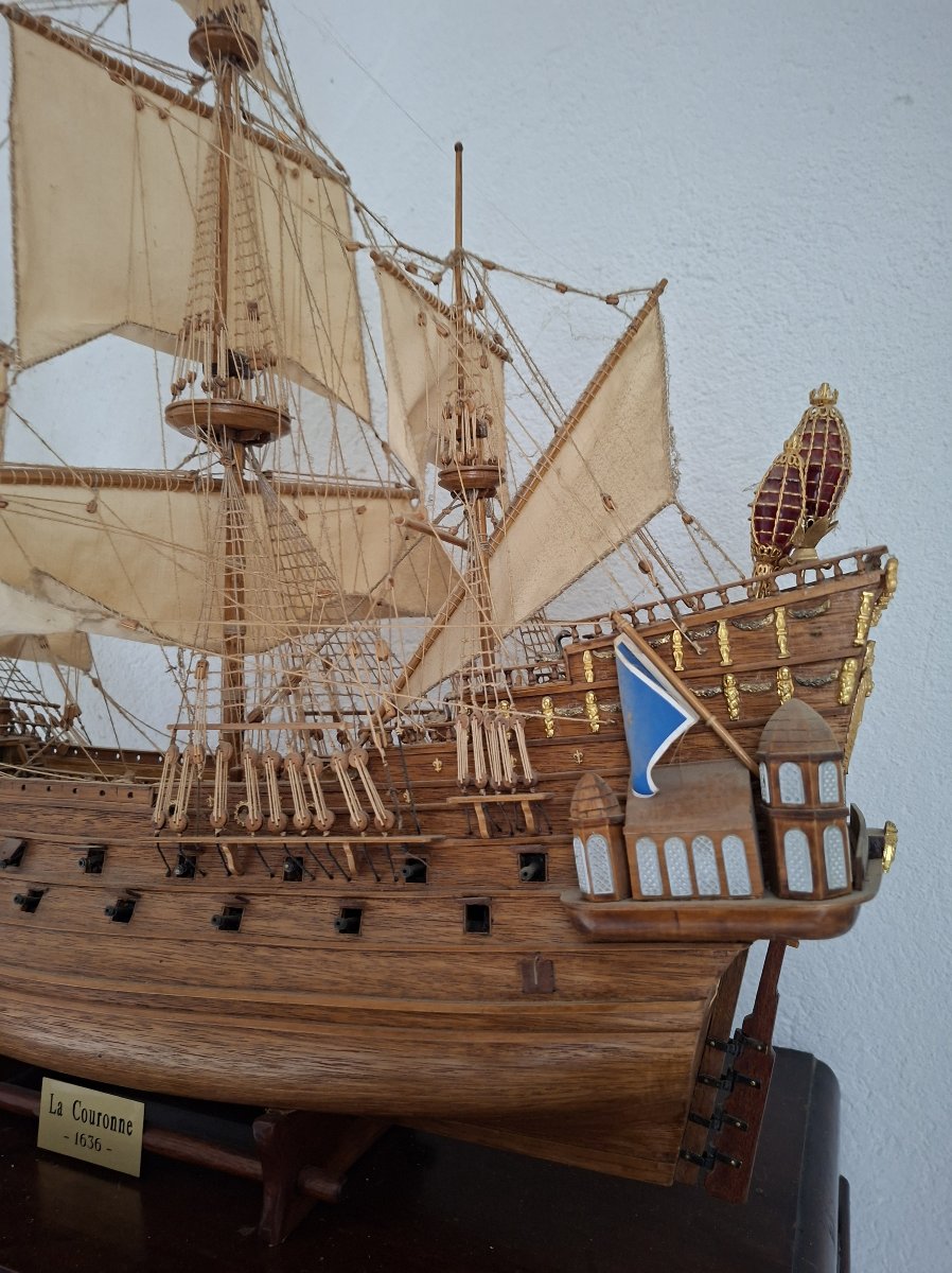 Large Model Of The Ship “la Couronne” – French Vessel From 1636  -photo-1