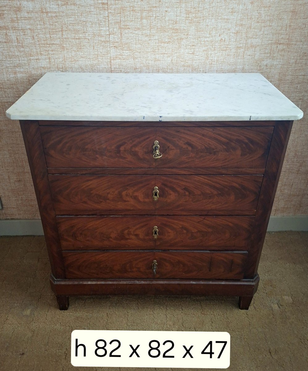 Commode époque Louis-Philippe en acajou flammé, dessus marbre blanc -photo-5