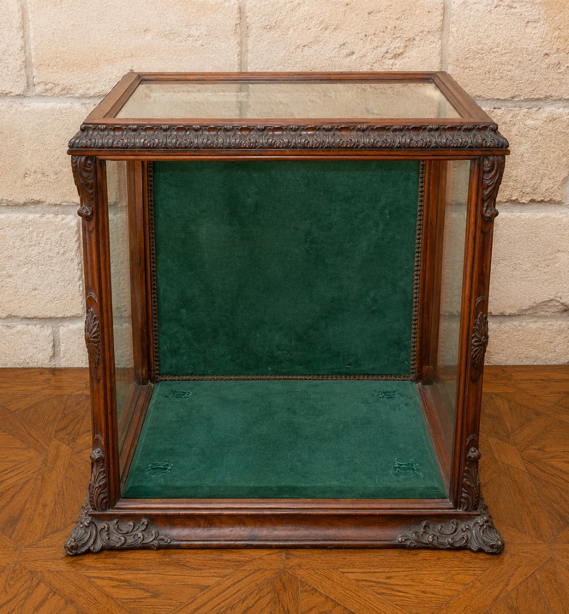 Rare Vitrine de comptoir / vitrine d'exposition en noyer / vitrine de présentation de magasin