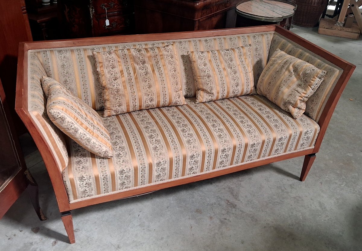 Canapé trois places époque Biedermeier en bois clair-photo-3