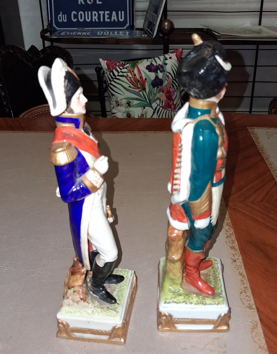 Paire De Statuettes Napoléoniennes En Porcelaine Polychrome -photo-5