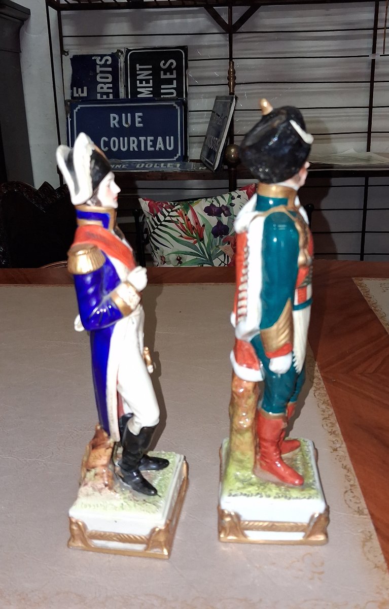 Paire De Statuettes Napoléoniennes En Porcelaine Polychrome -photo-6