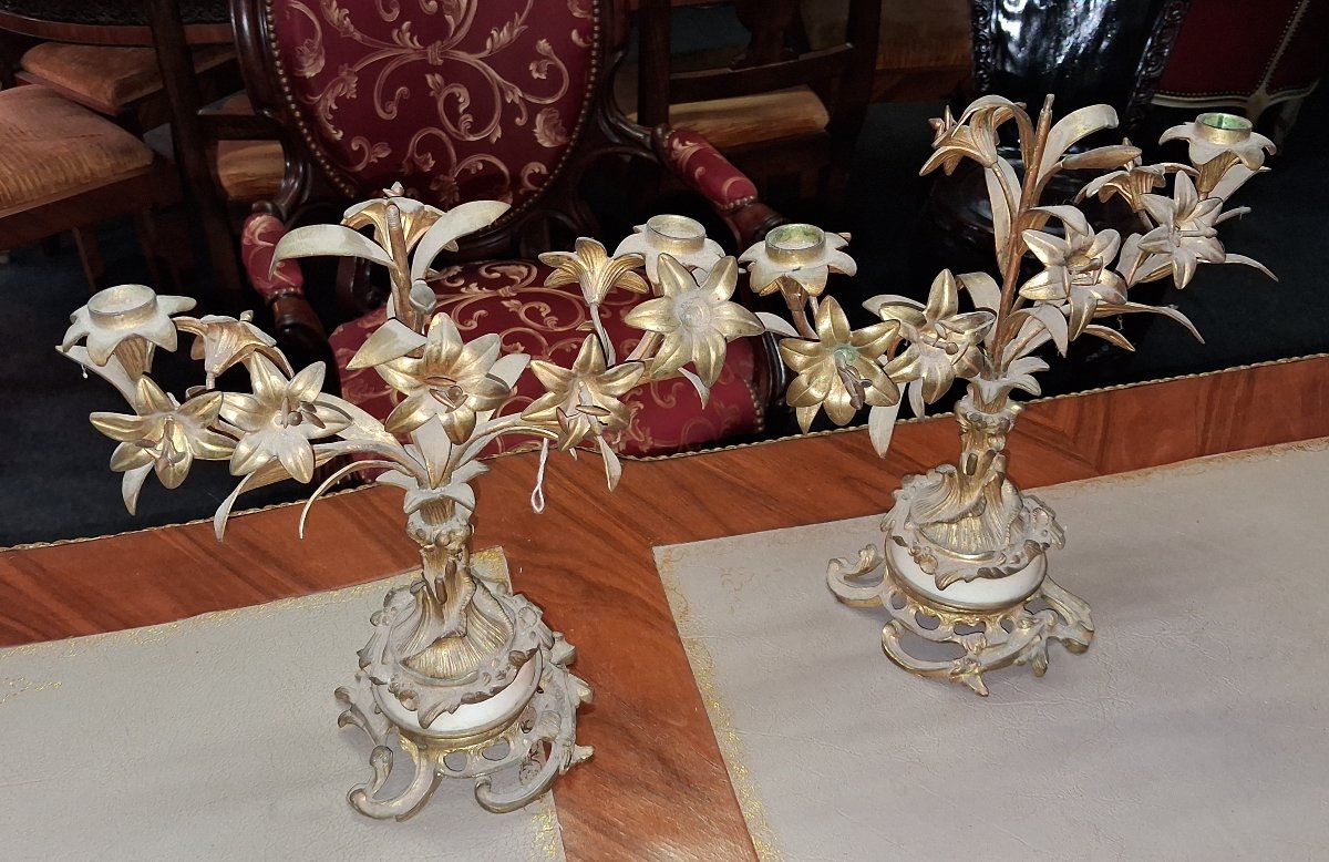 Pair Of Louis XV Rocaille-style Candlesticks In Gilded Bronze And Marble-photo-5