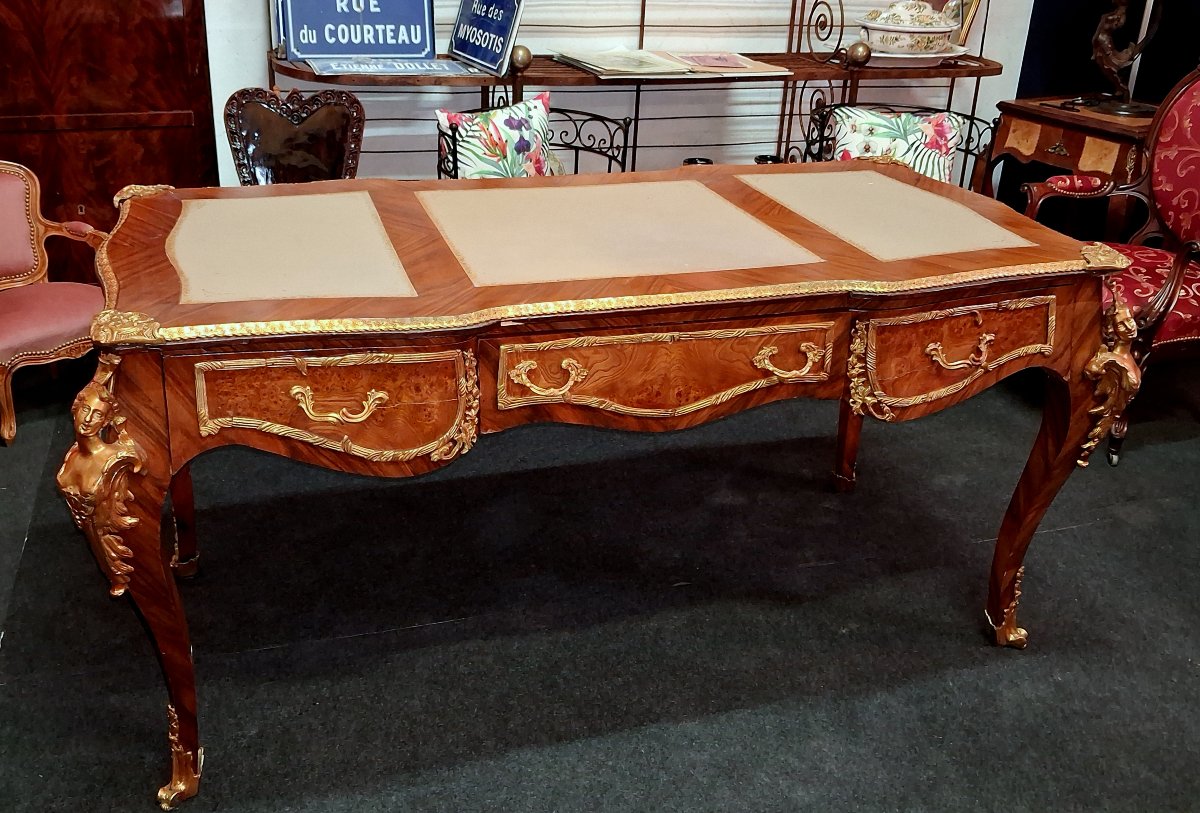 Large, Flat Louis XV-style Desk, Modeled After A Design By Charles Cressent, Featuring Marquetry And Gilded Bronze  -photo-4