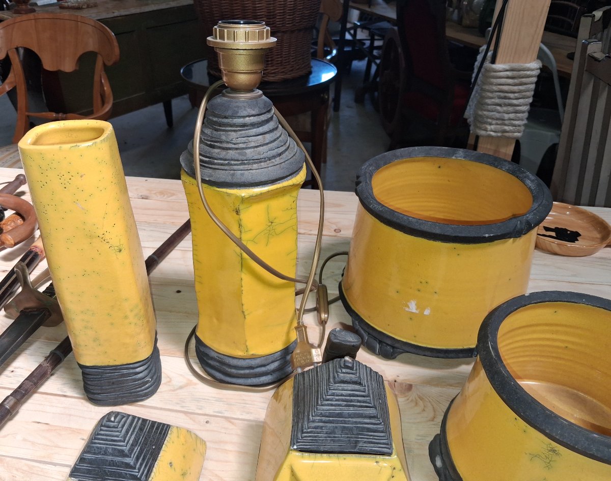 Signed Art Deco Desk Set Made Of Yellow And Black Crackled Ceramic -photo-1