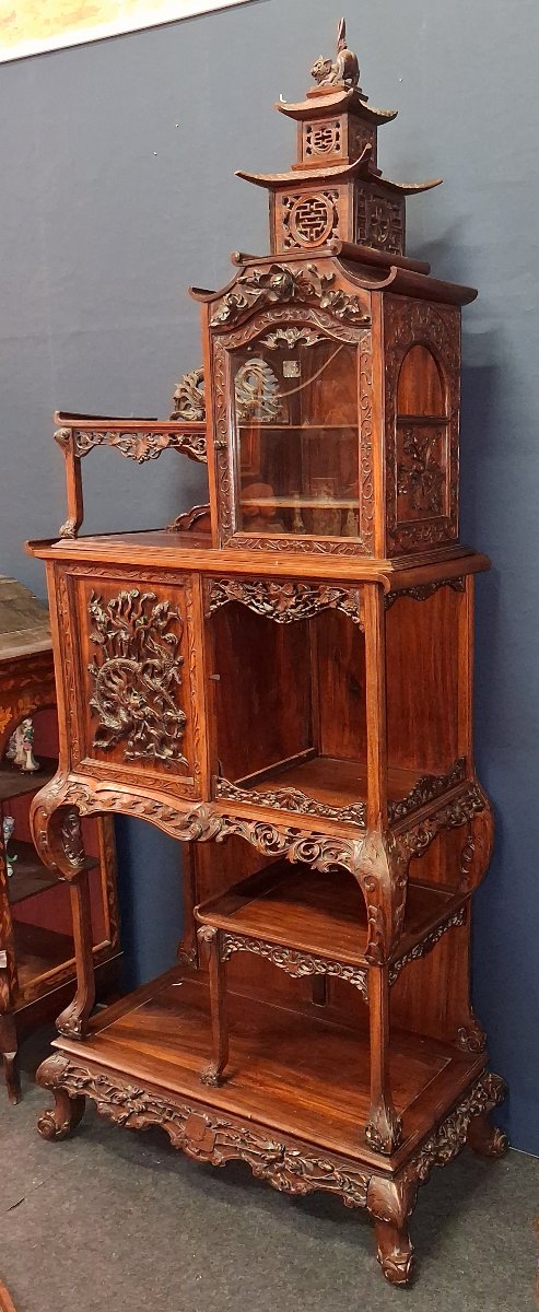 Important Meuble de Présentation Japonisant en Bois Sculpté  -photo-2