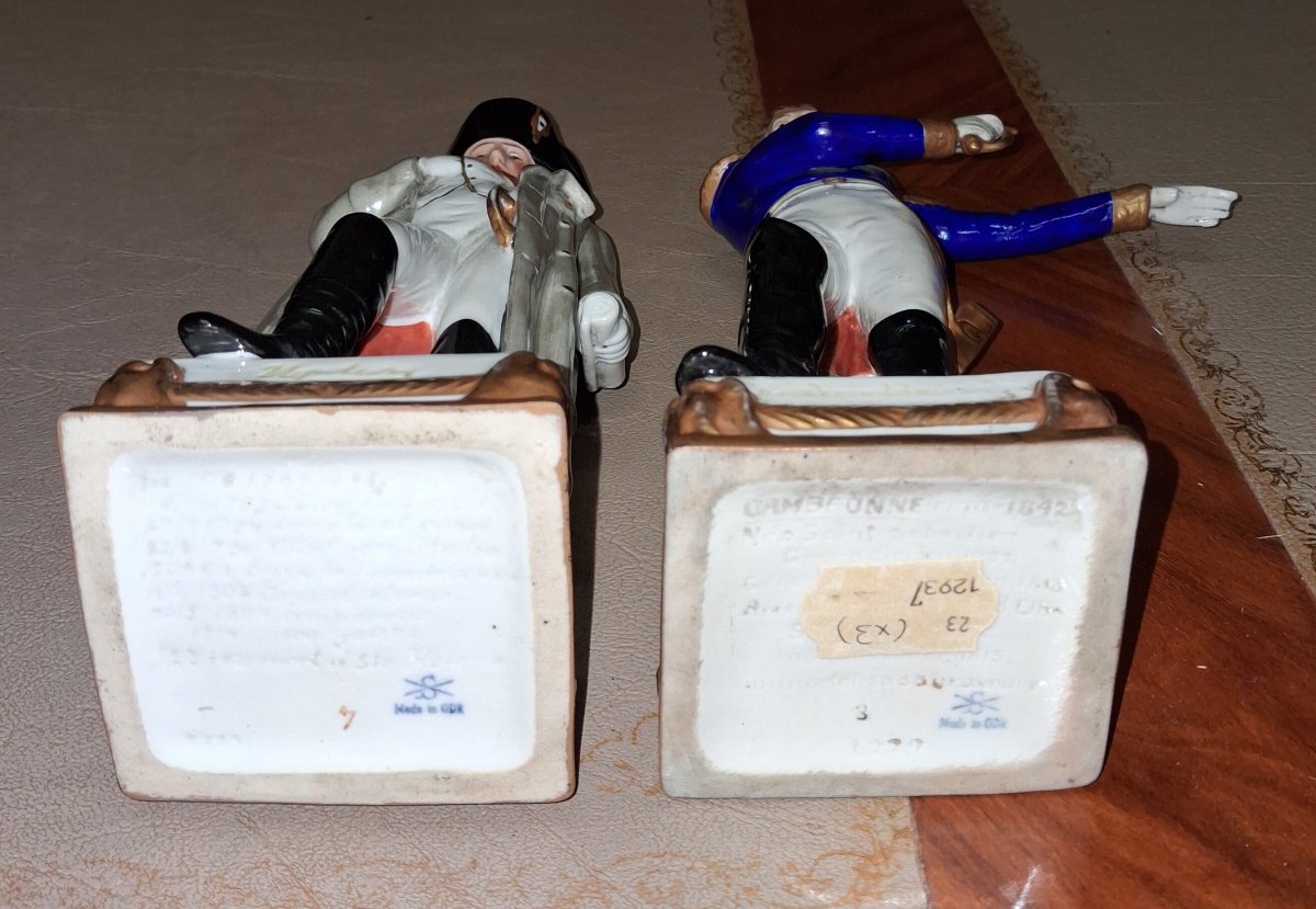 Allemagne XIXeme : Paire de figurines en porcelaine « Napoléon et Marat » -photo-3