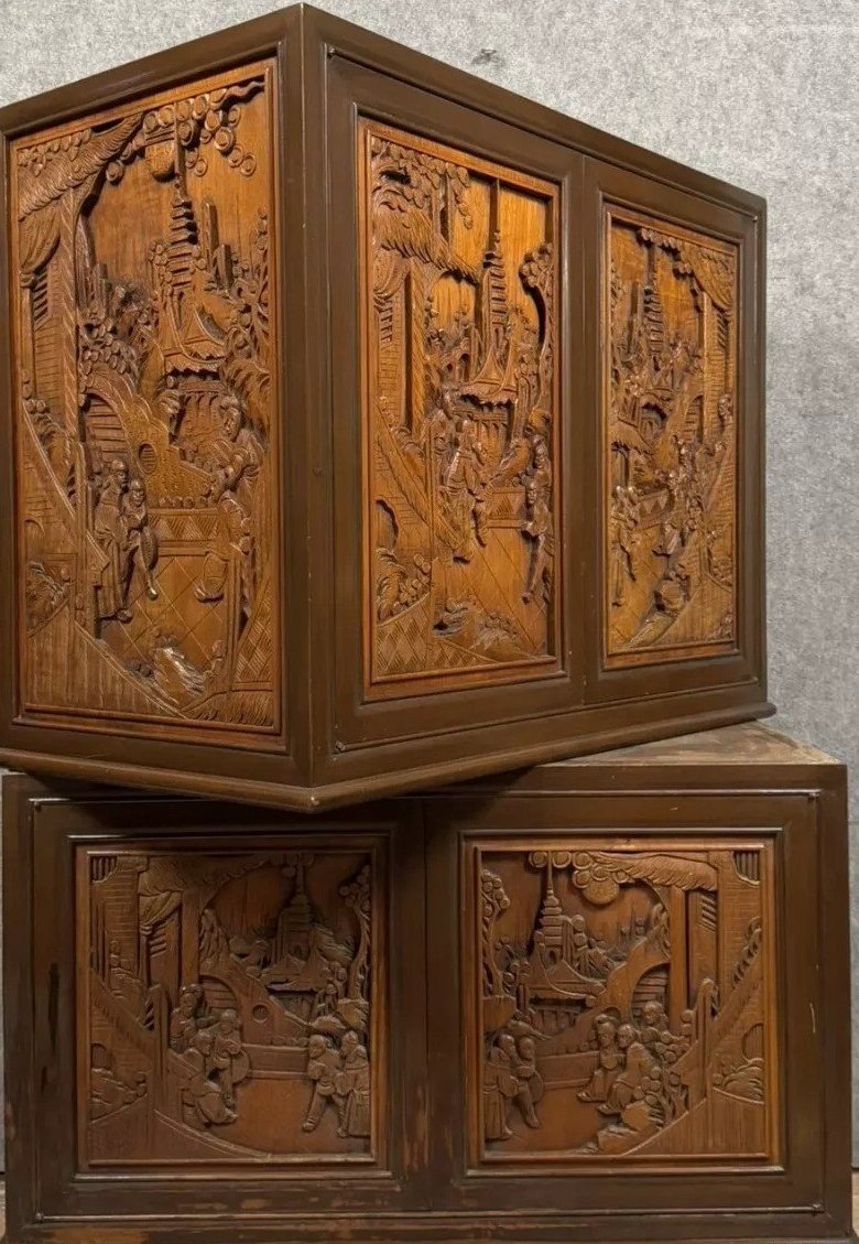 Swiveling Chinese Cabinet Made Of Camphor Wood -photo-1